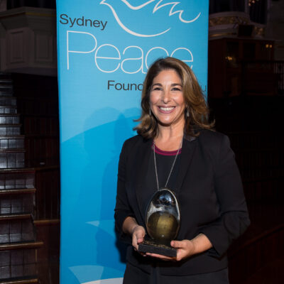 2016 Sydney Peace Prize recipient, Naomi Klein, poses with her award
